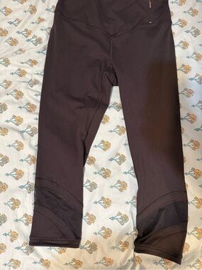 Women’s Black Capri Leggings with Mesh Detail